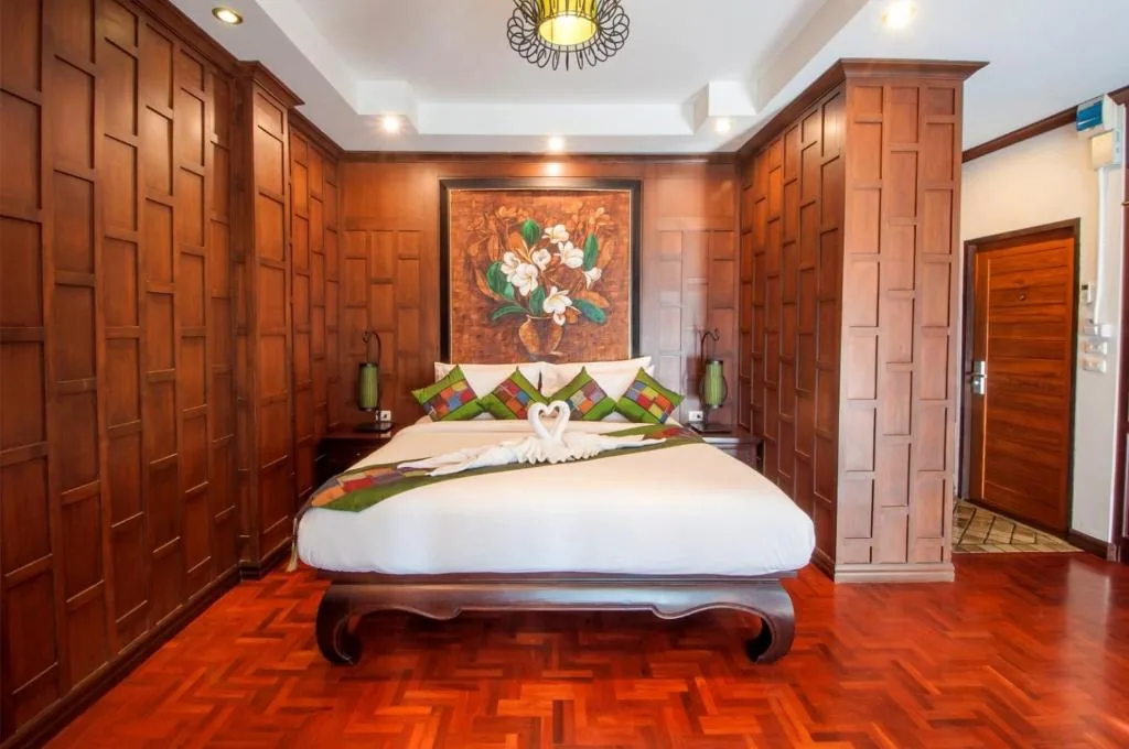 Suite — Sathu Hotel